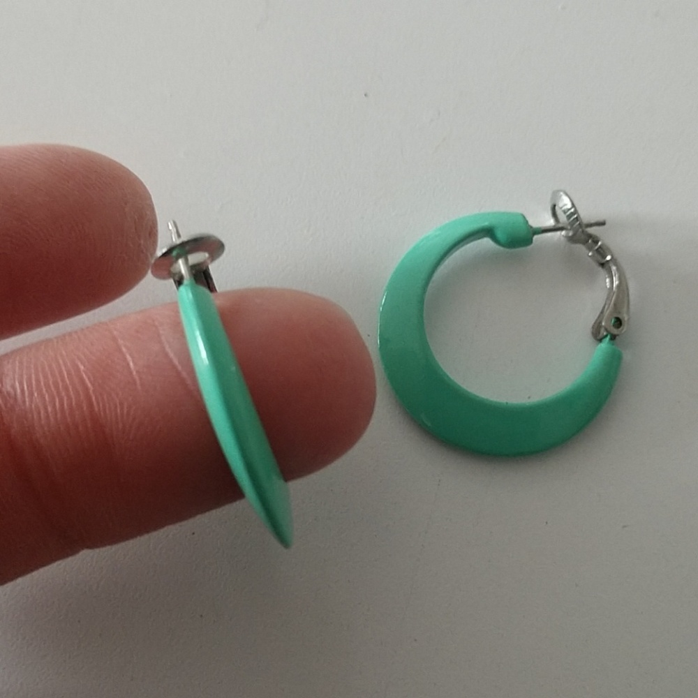 Earrings - Picture 2 of 2